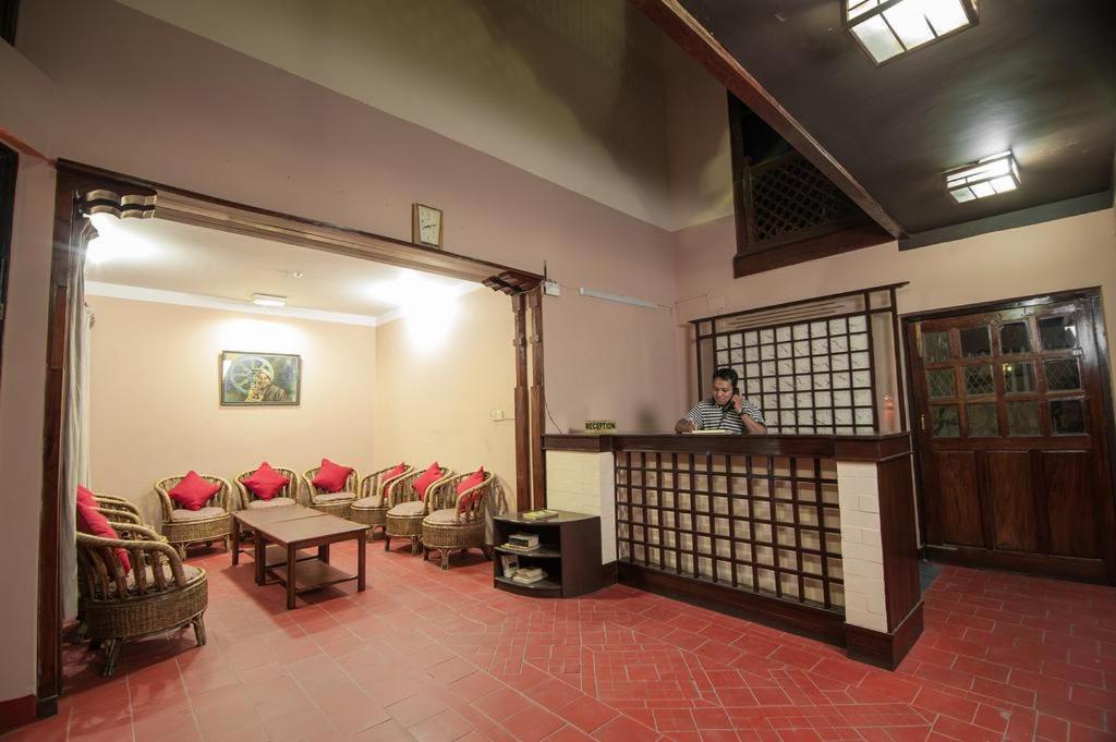 Hotel Candle Inn Ποκάρα Εξωτερικό φωτογραφία